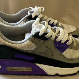 Girls Nike AirMax Purple and White Sneakers